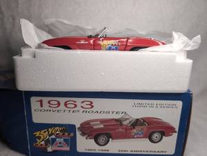 lot 3106 image: 1963 Corvette Roadster Die-Cast Model - Big A Auto Parts 35th Anniversary Limited Edition