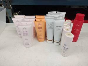 lot 35926 image: Lot of Hair Spray Care Products