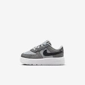 lot 35939 image: Nike Dunk Low TD toddler sneakers - 5c