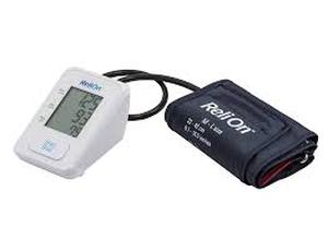 lot 35965 image: ReliOn Automatic Blood Pressure Monitor