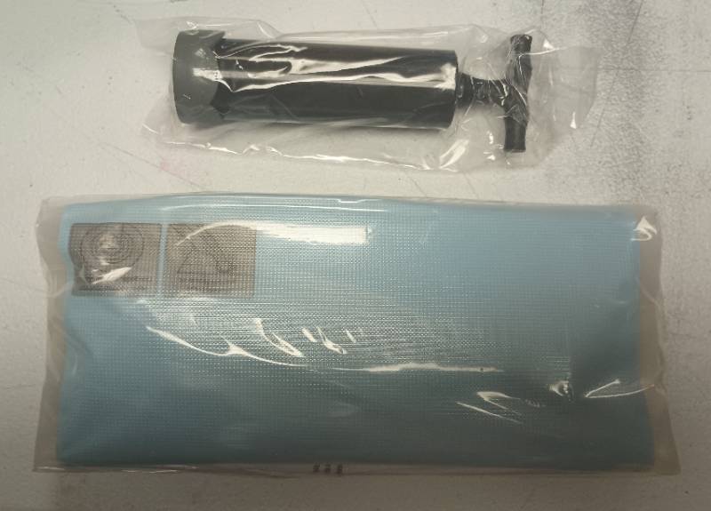 lot 325 image: Cella Food Vacuum Bags Set with Hand Pump DP60