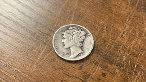lot 1 image: 1941-S Mercury Silver Dime Coin 90% Silver