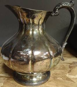 lot 562 image: Silver-Plated Melon Body Water Pitcher with Ornate Handle DP60
