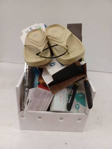 lot 15845 image: Lot Of Miscellaneous Items
