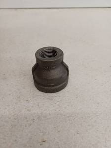 lot 15853 image: Jones Stephens 1 x .5 Inch Malleable Iron Couplings