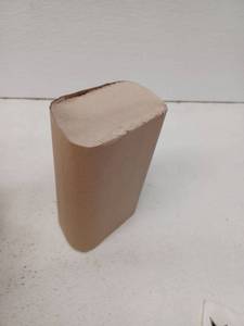 lot 15924 image: Brown Paper Towel Refills, 16 Pack
