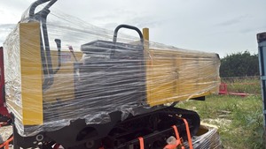 lot 403 image: CDWS25 unused Crawler Dumper with Seat 600KG Capacity