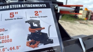 lot 520 image: WIG unused Skid Steer Tree Shear Attachment 14 Model XN-SJ1-14