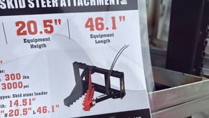 lot 530 image: WIG unused Skid Steer Log Splitter Attachment
