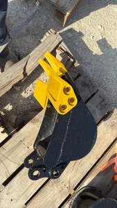lot 51 image: Mini Excavator Bucket Attachment Yellow Black