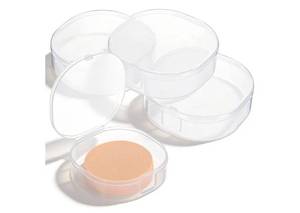 lot 58145 image: 4 Pcs Portable Cotton Square Holder, Plastic Cotton Square Holder Cosmetic Cottons Pads Holders, Small Travel Makeup Pad Holders for Makeup Remover Cottons Balls Floss Balls Beads - Retail $5