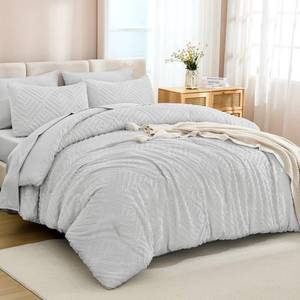 lot 62225 image: Andency Oversized Queen Size Comforter Set with Sheets Light Grey - 7 Pieces Bed in a Bag Oversized Queen Boho Tufted Lightweight Bedding Sets with Comforter, Sheets, Pillowcases & Shams - Retail $77