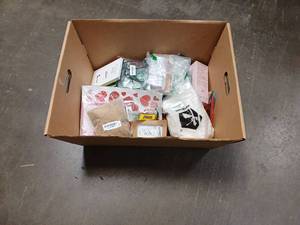 lot 62232 image: Mystery box