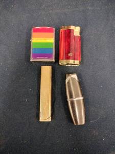 lot 62019 image: Set of 4 Lighters
