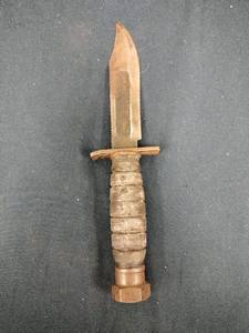 lot 62050 image: U.S. Air Force Pilot Survival Knife