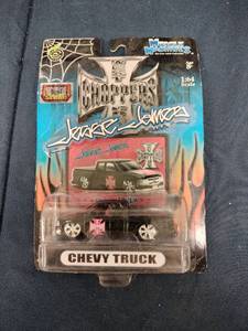 lot 62109 image: 2004 Muscle Machines 164 scale diecast 1970s Chevy Truck
