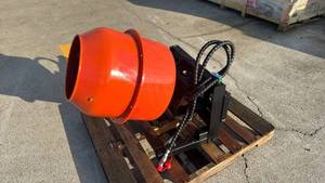 lot 56033 image: Hydraulic Mini Skid Steer Cement Mixer Attachment