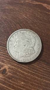 lot 905 image: 1921 Morgan Silver Dollar
