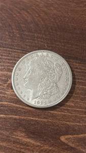 lot 906 image: 1921 Morgan Silver Dollar