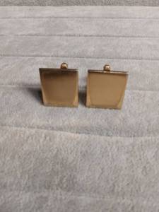 lot 6114 image: Gold-Tone Square Cufflinks