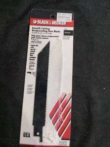 lot 50322 image: Black & Decker Smooth Cutting Reciprocating Saw Blade 6-Inch 10 TPI for Wood (2-Pack)