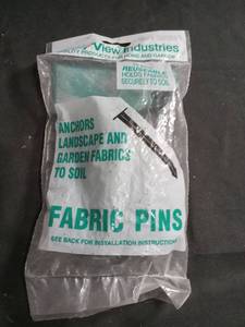 lot 6003 image: Valley View Industries Landscape Fabric Pins 10-Pack