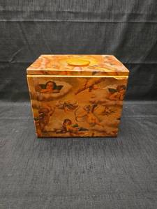lot 50838 image: Cherub Decoupage Wooden Nesting Boxes Set