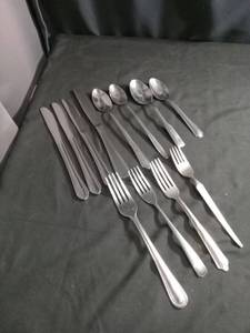 lot 50291 image: Mixed Stainless Steel Flatware Set - Forks, Knives, and Spoons