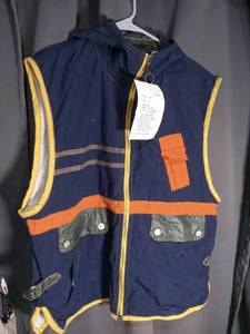lot 50480 image: East West Action Design Hooded Nylon Vest Size Medium