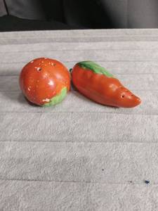 lot 5631 image: Ceramic Strawberry and Carrot Salt and Pepper Shakers Set