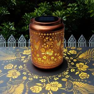 lot 7 image: Hummingbird Solar Lanterns Outdoor Waterproof