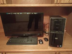 lot 904 image: HP Home Computer.