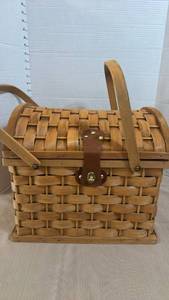 lot 1034 image: Woven Wood Picnic Basket with Lid and Handles 11 inches tall