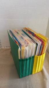 lot 1175 image: Files and dividers