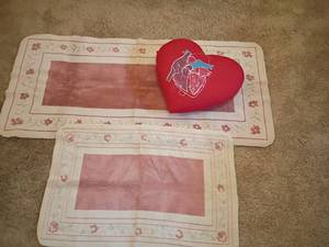 lot 1333 image: Bathroom Rugs.  Largest is 24 x 53