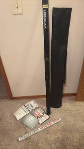 lot 1401 image: Bodyblade Classic Fitness System with Carrying Case and Accessories