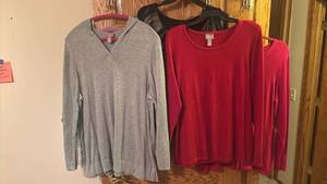 lot 1425 image: Womens Long Sleeve Tops L XL Chicos & Mixed Brands
