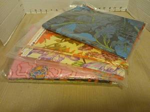 lot 2018 image: Fabric