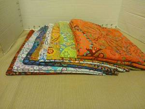 lot 2042 image: Fabric