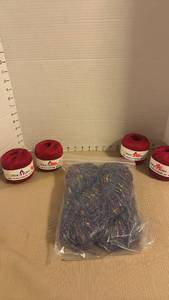 lot 2095 image: Yarn