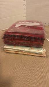 lot 2100 image: Fabric Fat Quarters