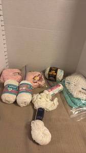 lot 2131 image: Yarn