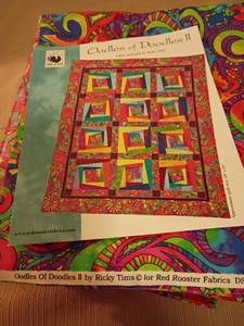 lot 2144 image: Fabric.  Oodles of Doodles ll