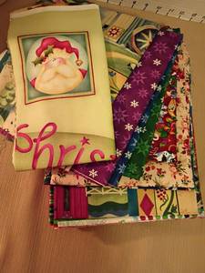 lot 2147 image: Fabric.  Christmas
