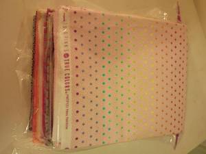lot 2159 image: Fabric.  Tula Pinks.  True Colors