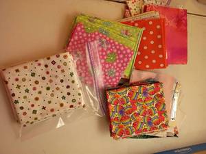 lot 2172 image: Fabric Squares