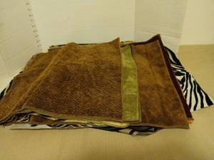 lot 2190 image: Fabric Swatches