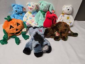lot 3106 image: TY Beanie Buddies