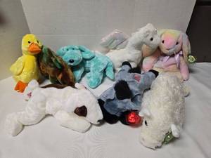 lot 3108 image: TY Beanie Buddies