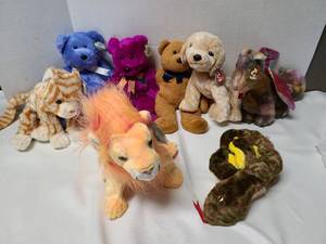 lot 3136 image: TY Beanie Buddies